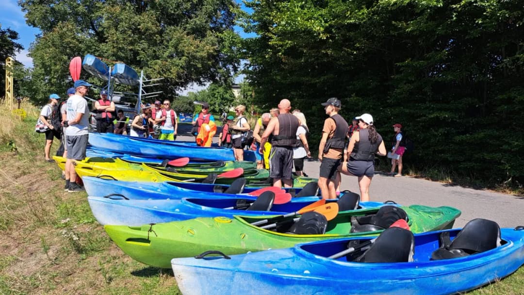 Niezapomniane spływy kajakowe w Rybniku - najlepsze trasy i porady